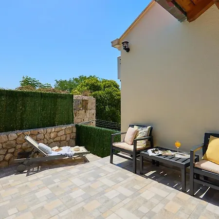 Hedera Estate, Hedera Studio 2 Апартаменты *